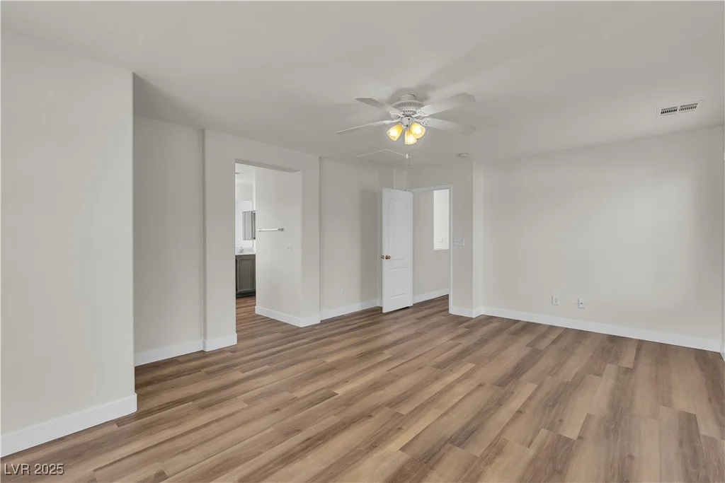 9526 Vast Valley, Las Vegas, NV 89148