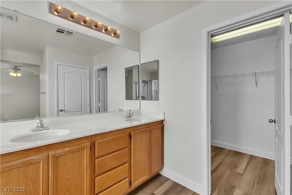 9526 Vast Valley, Las Vegas, NV 89148
