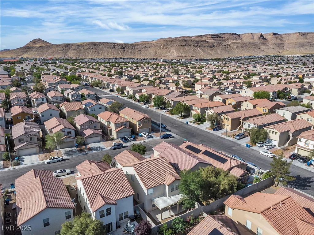 9526 Vast Valley, Las Vegas, NV 89148
