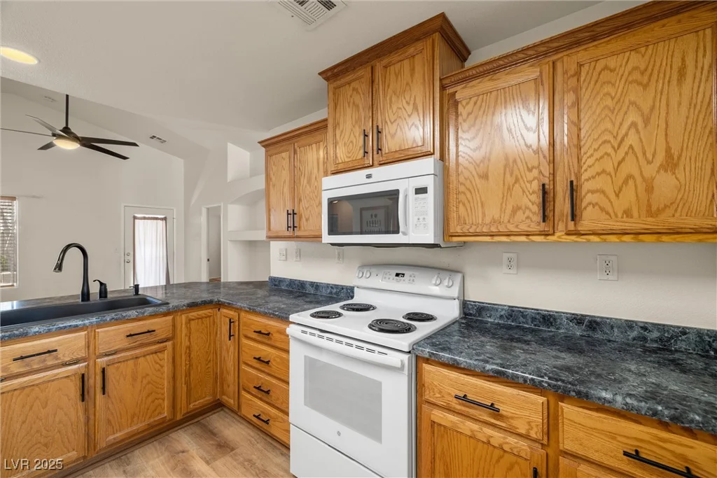 5050 Valdez, Pahrump, NV 89060