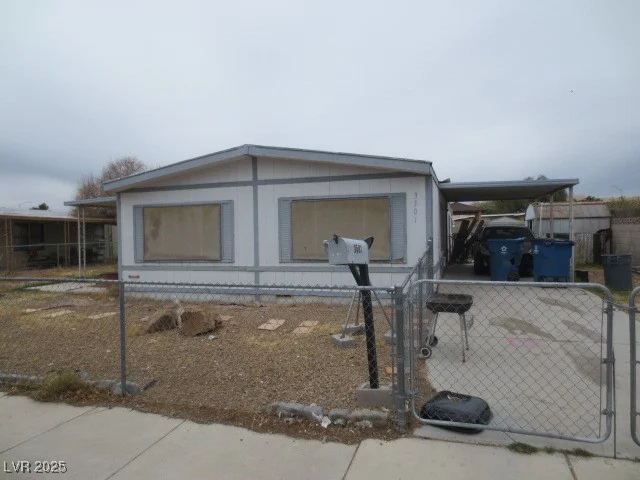 3501 Pinon Peak, Las Vegas, NV 89115