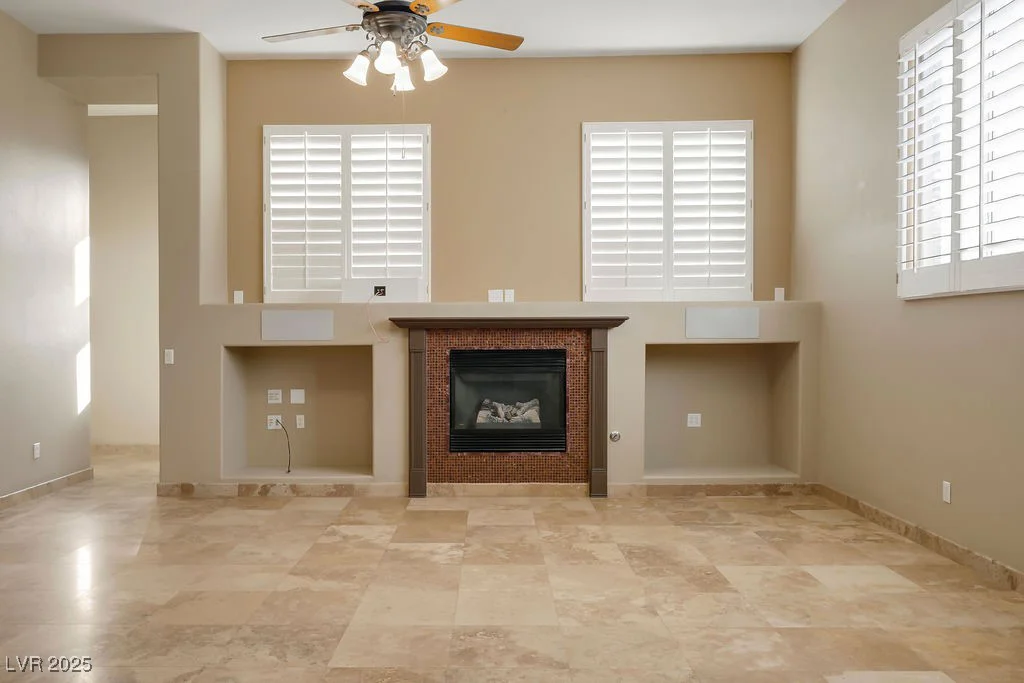 7685 Gilespie, Las Vegas, NV 89123
