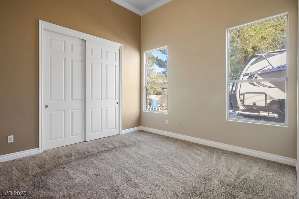 7685 Gilespie, Las Vegas, NV 89123