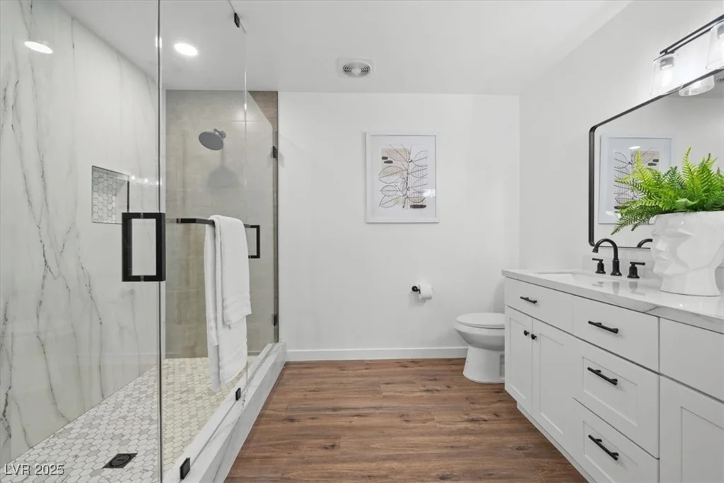 3492 Edison, Las Vegas, NV 89121