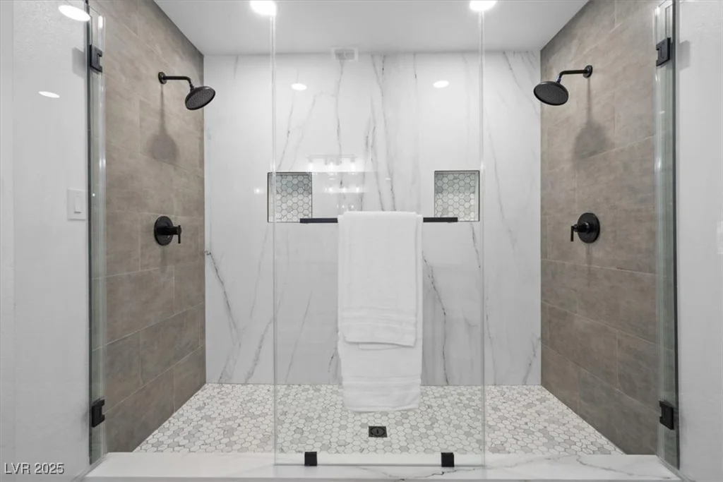 3492 Edison, Las Vegas, NV 89121
