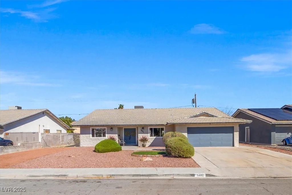 3492 Edison, Las Vegas, NV 89121