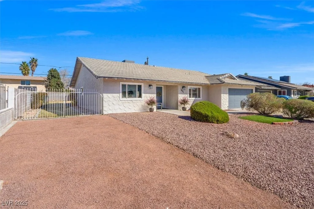 3492 Edison, Las Vegas, NV 89121