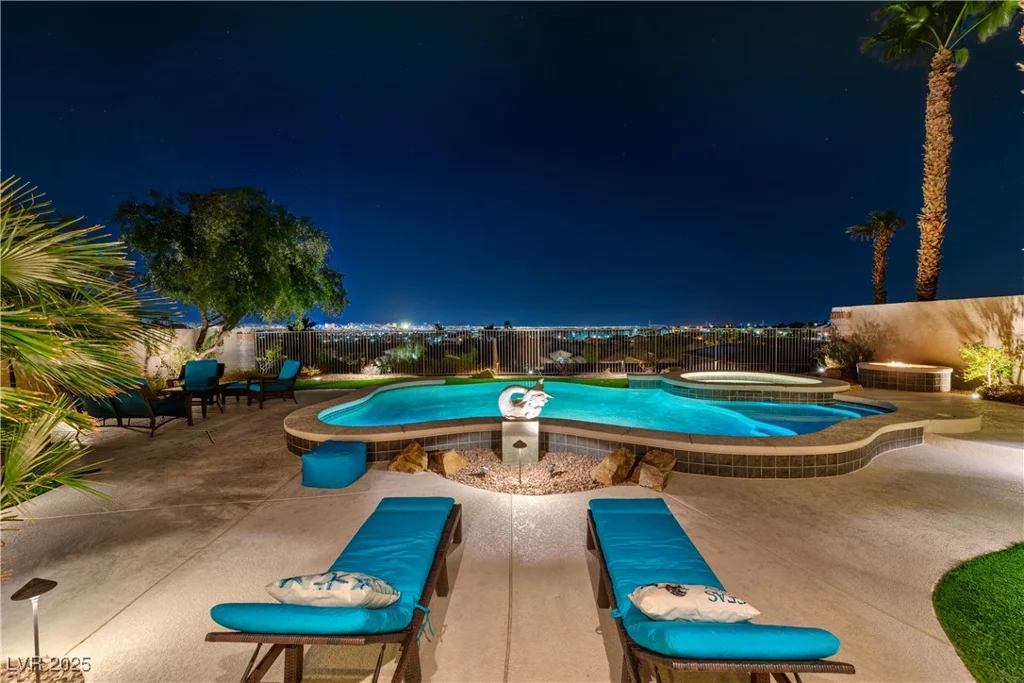 2824 Soaring Peak, Henderson, NV 89052