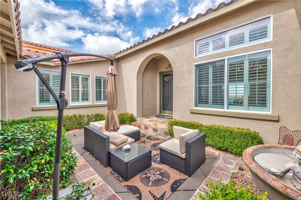 2824 Soaring Peak, Henderson, NV 89052