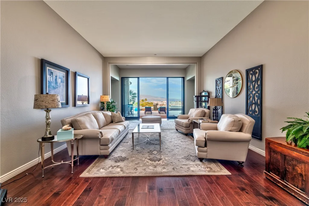 2824 Soaring Peak, Henderson, NV 89052