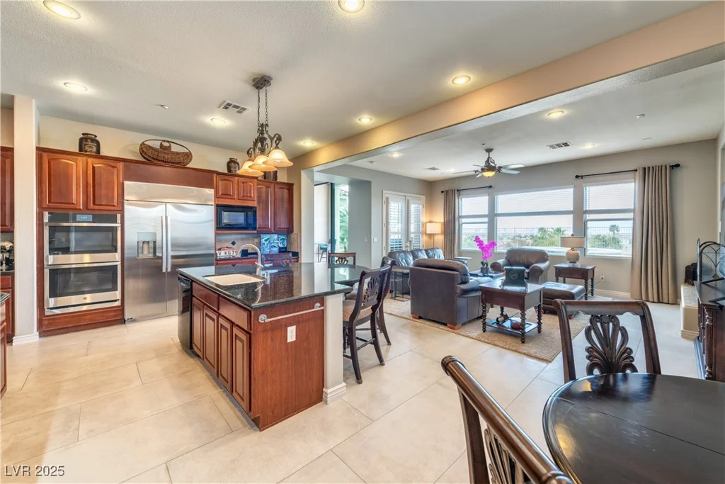 2824 Soaring Peak, Henderson, NV 89052