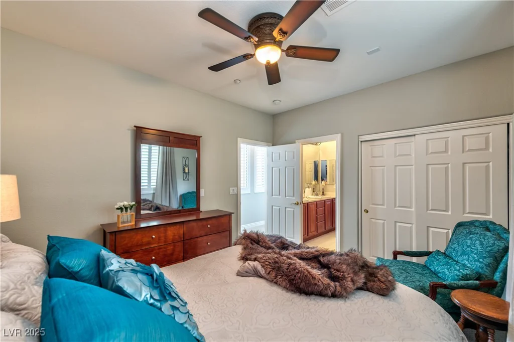 2824 Soaring Peak, Henderson, NV 89052