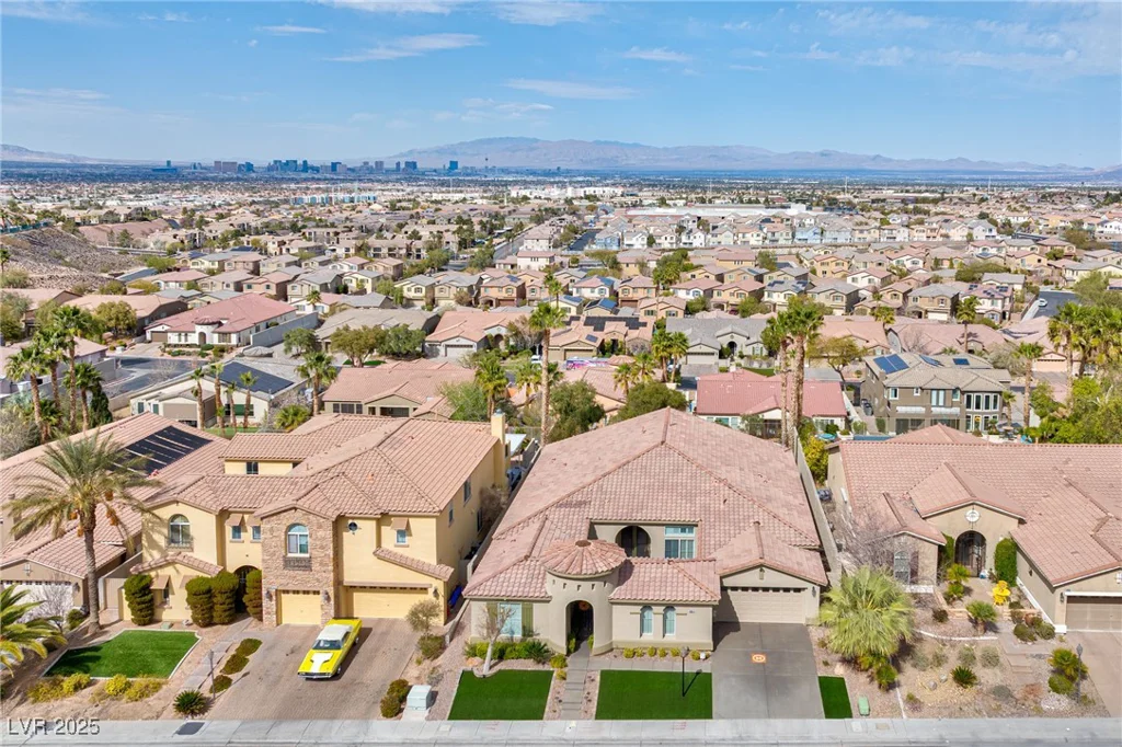 2824 Soaring Peak, Henderson, NV 89052