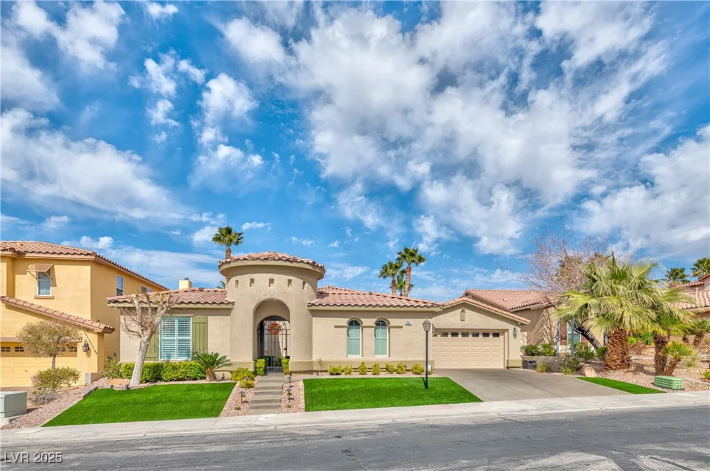 2824 Soaring Peak, Henderson, NV 89052