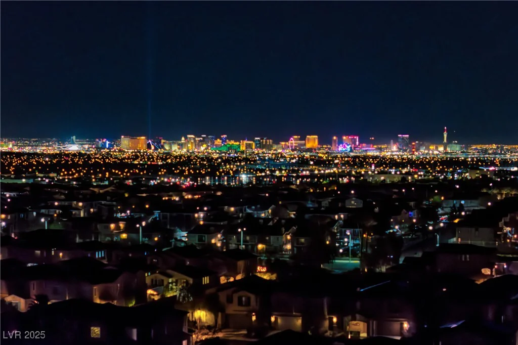 2824 Soaring Peak, Henderson, NV 89052