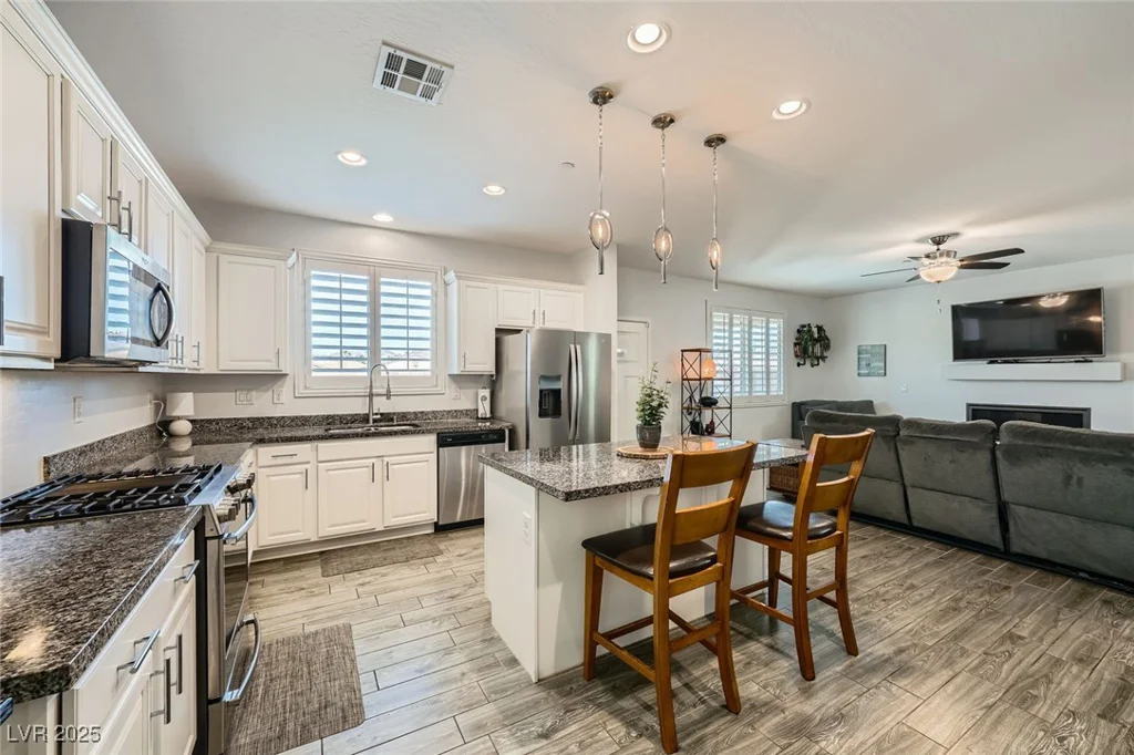 996 Cetona, Henderson, NV 89011