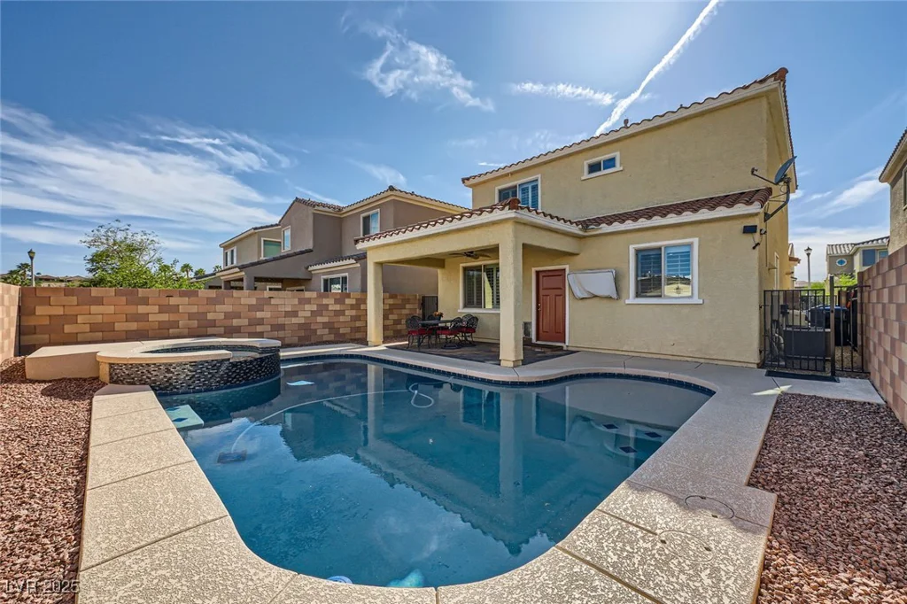 996 Cetona, Henderson, NV 89011