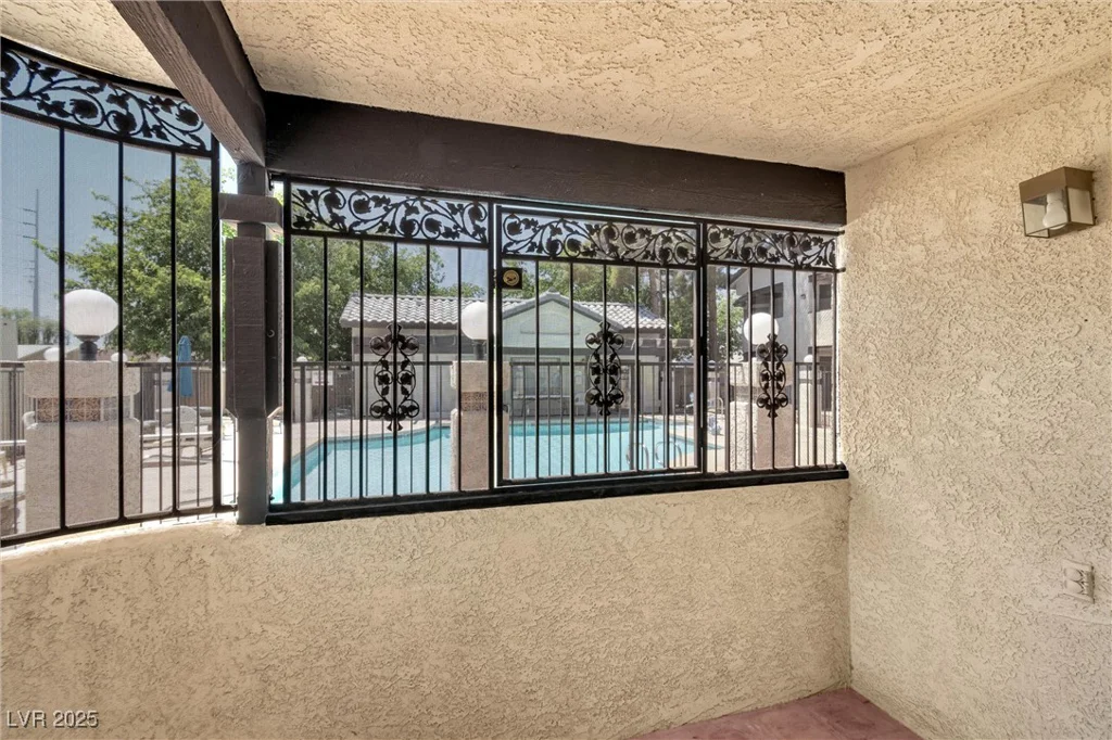5070 Jeffreys, Las Vegas, NV 89119