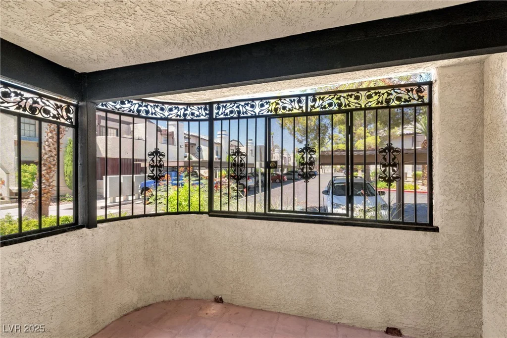 5070 Jeffreys, Las Vegas, NV 89119