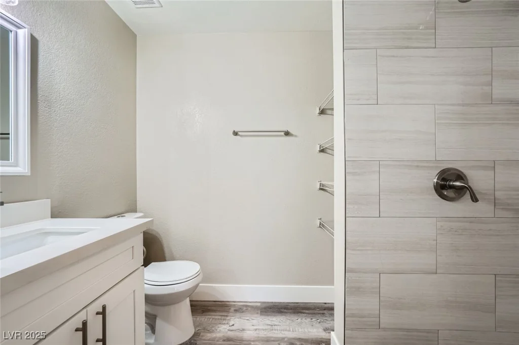 2200 Fort Apache, Las Vegas, NV 89117