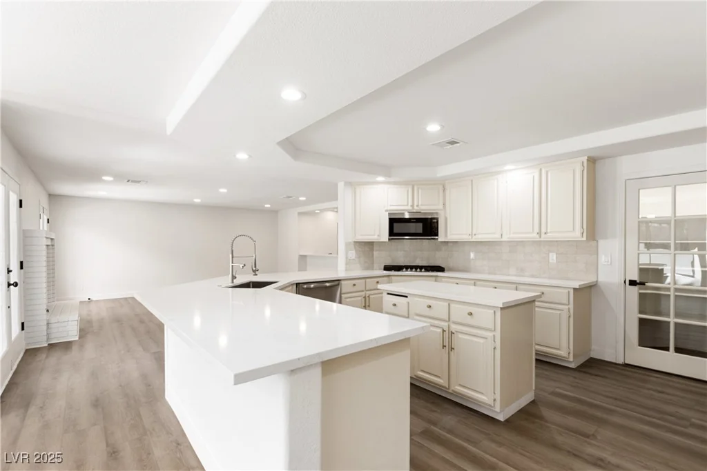 3021 Ocean Port, Las Vegas, NV 89117