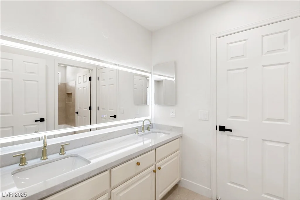 3021 Ocean Port, Las Vegas, NV 89117
