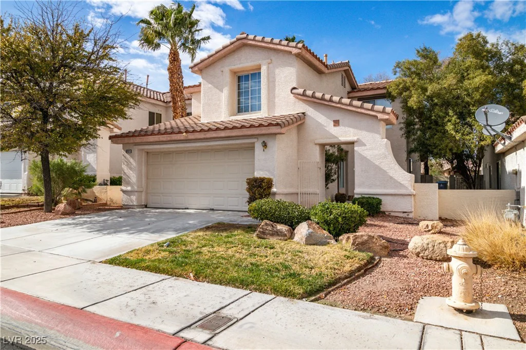 8112 Broken Spur, Las Vegas, NV 89131