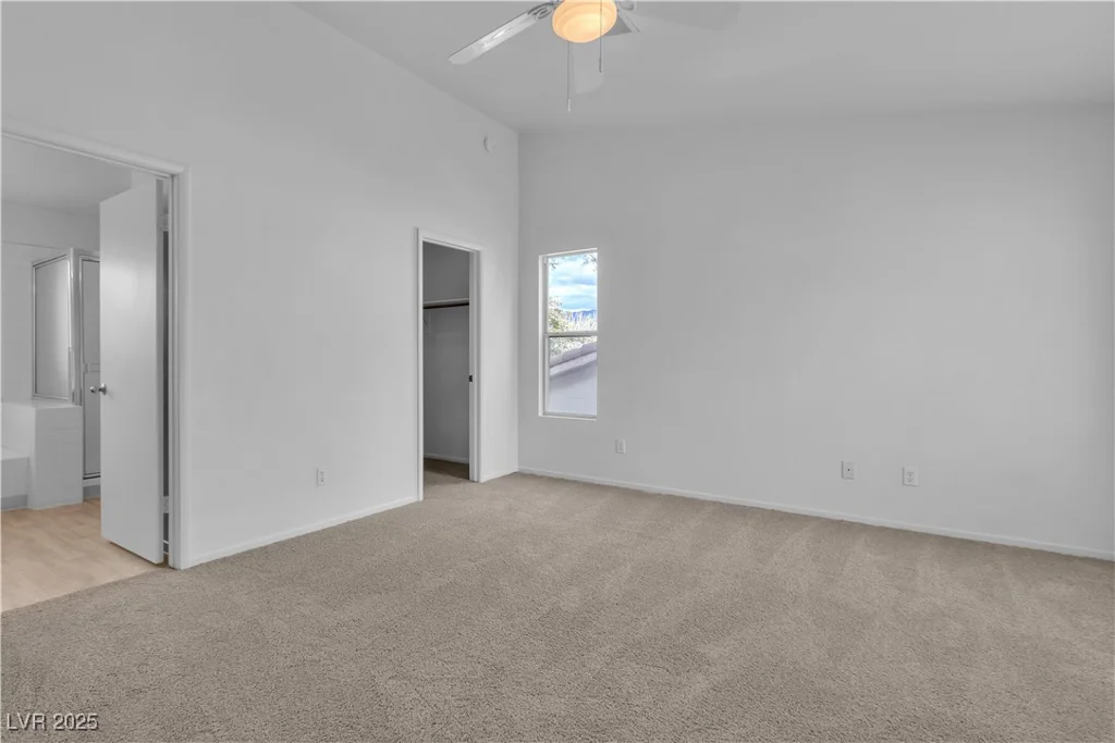 8112 Broken Spur, Las Vegas, NV 89131