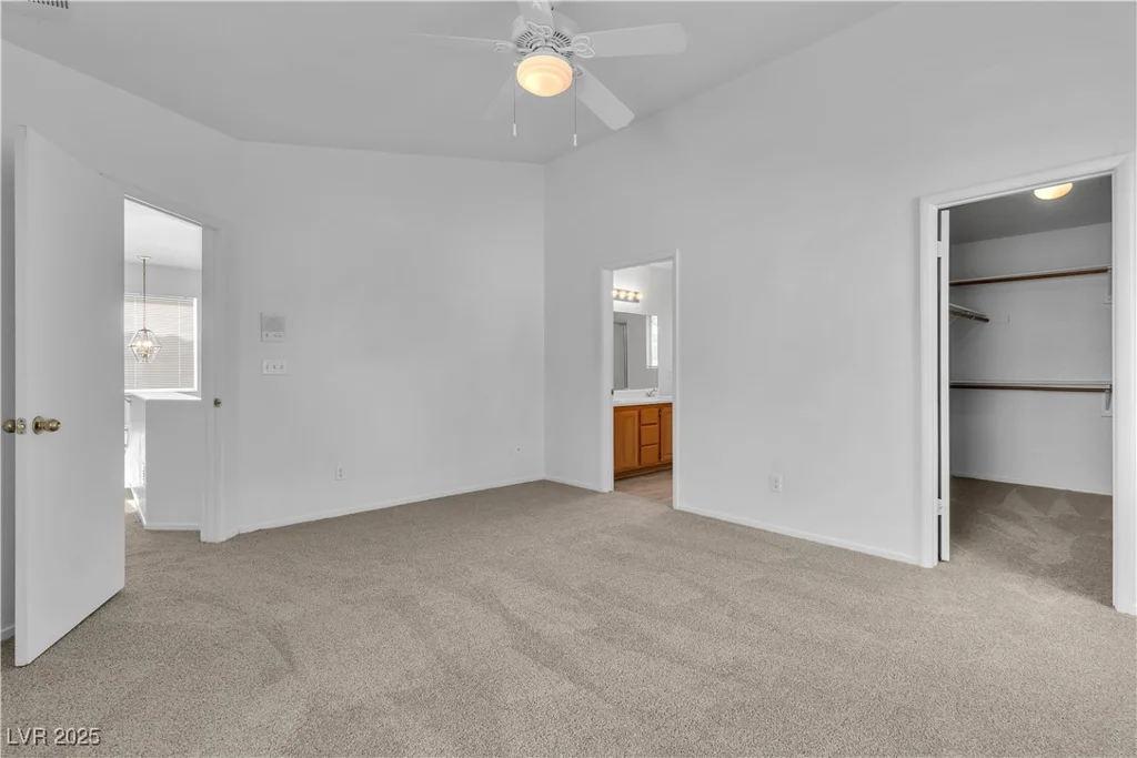 8112 Broken Spur, Las Vegas, NV 89131