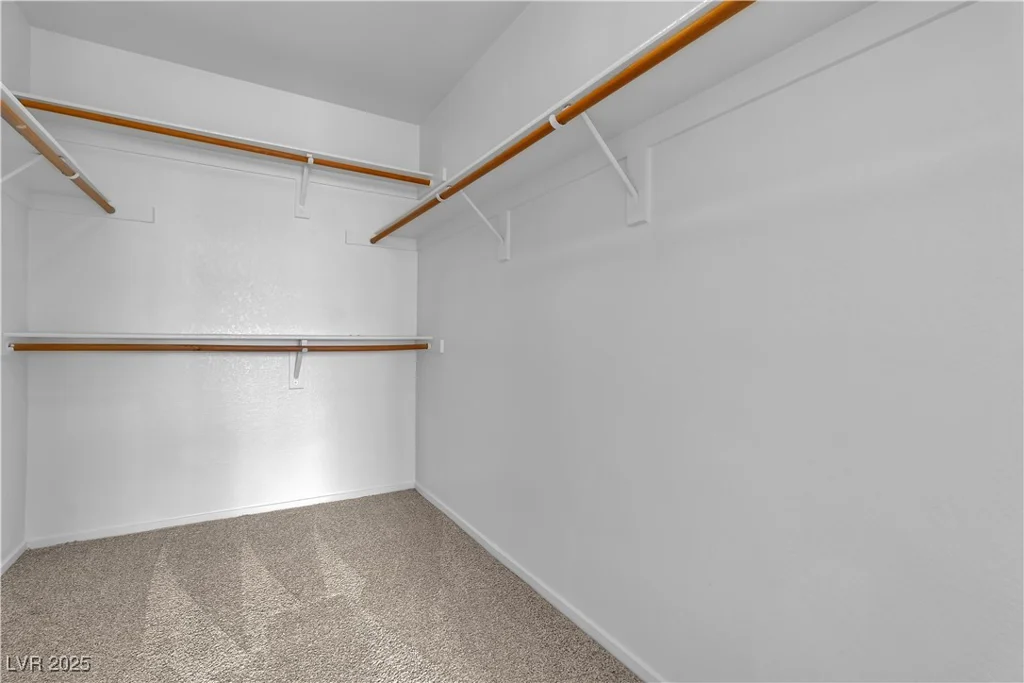 8112 Broken Spur, Las Vegas, NV 89131