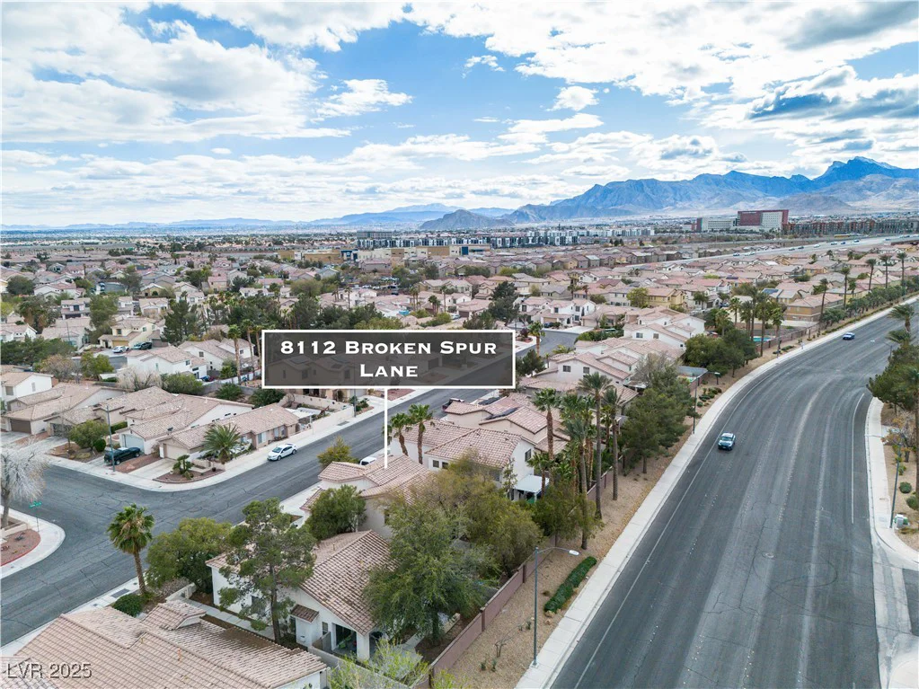 8112 Broken Spur, Las Vegas, NV 89131