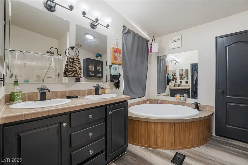 7730 Quarter Horse, Pahrump, NV 89061