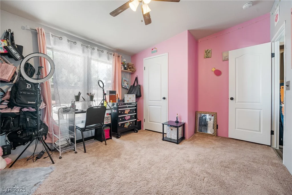 7730 Quarter Horse, Pahrump, NV 89061