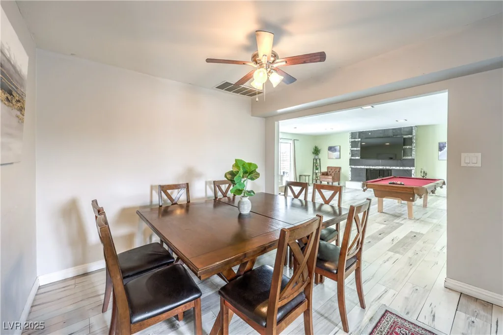 1812 RENADA, North Las Vegas, NV 89030