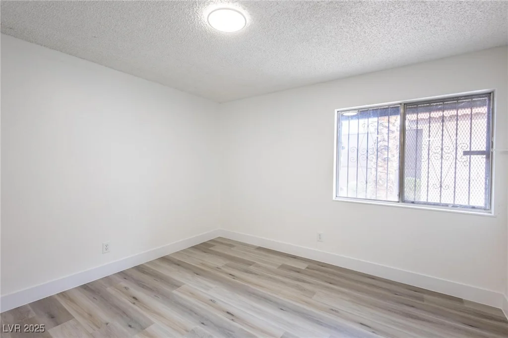 1405 Vegas Valley, Las Vegas, NV 89169