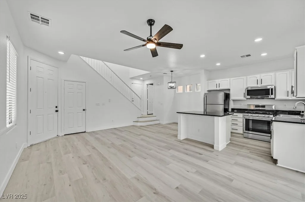 9148 Watermelon Seed, Las Vegas, NV 89143
