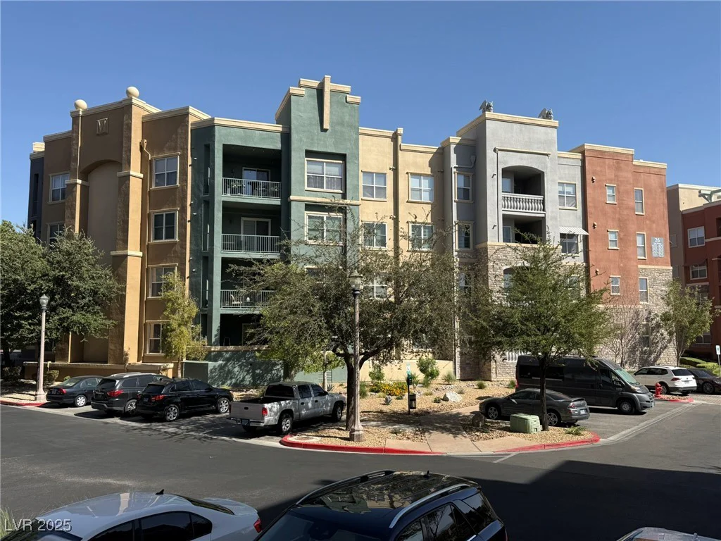 26 SERENE, Las Vegas, NV 89123