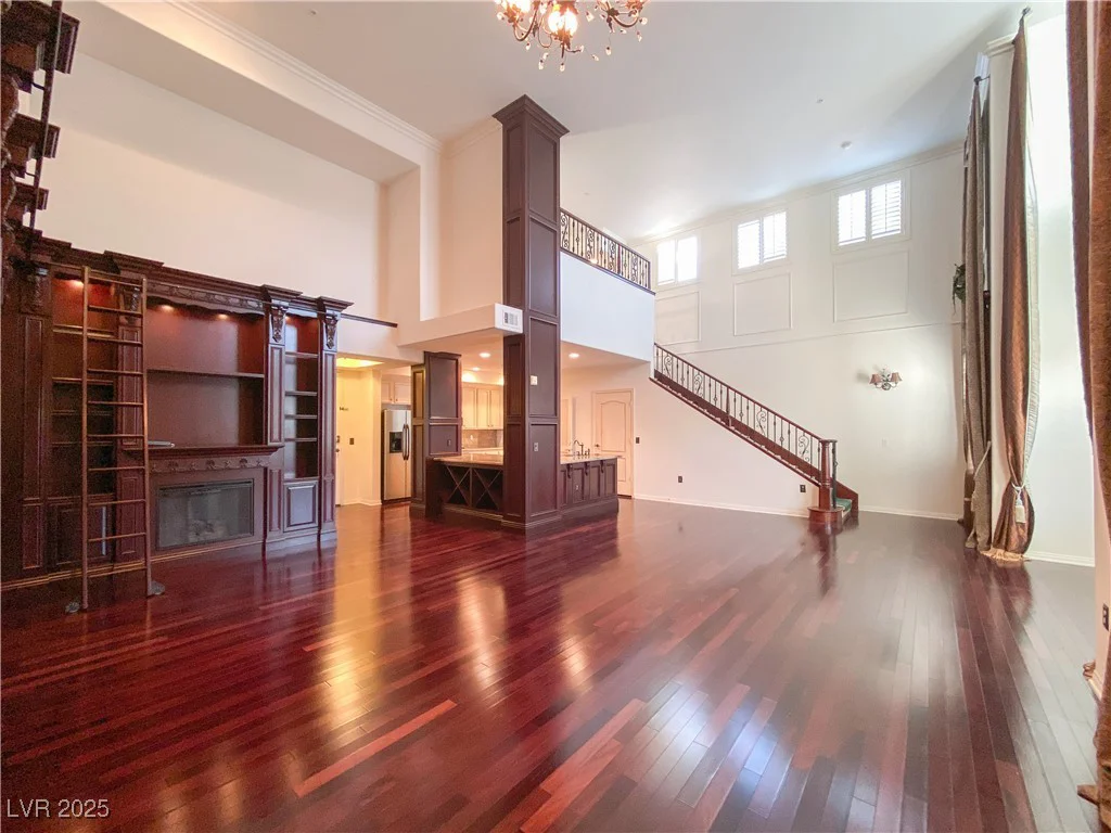26 SERENE, Las Vegas, NV 89123