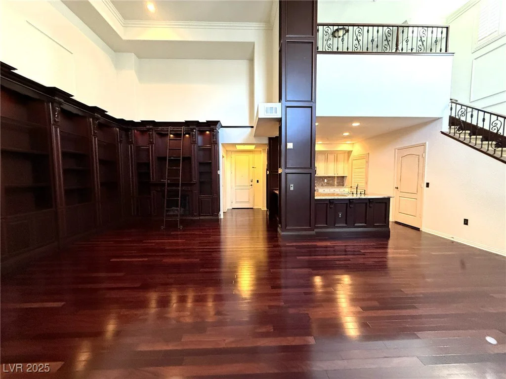 26 SERENE, Las Vegas, NV 89123