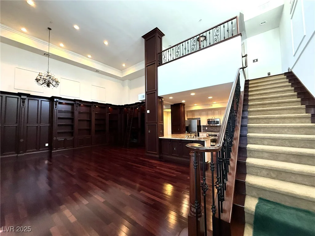 26 SERENE, Las Vegas, NV 89123