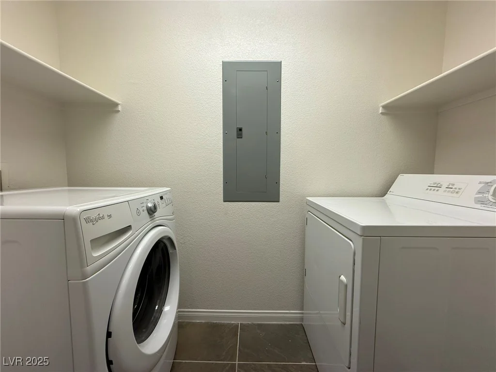 26 SERENE, Las Vegas, NV 89123