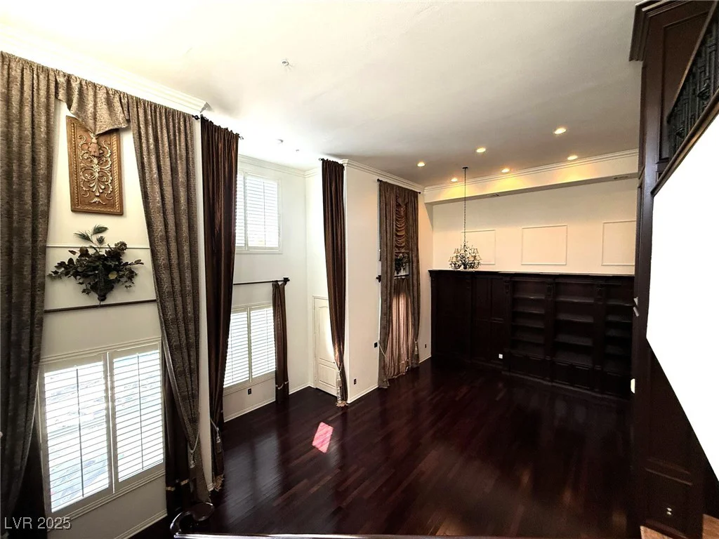 26 SERENE, Las Vegas, NV 89123