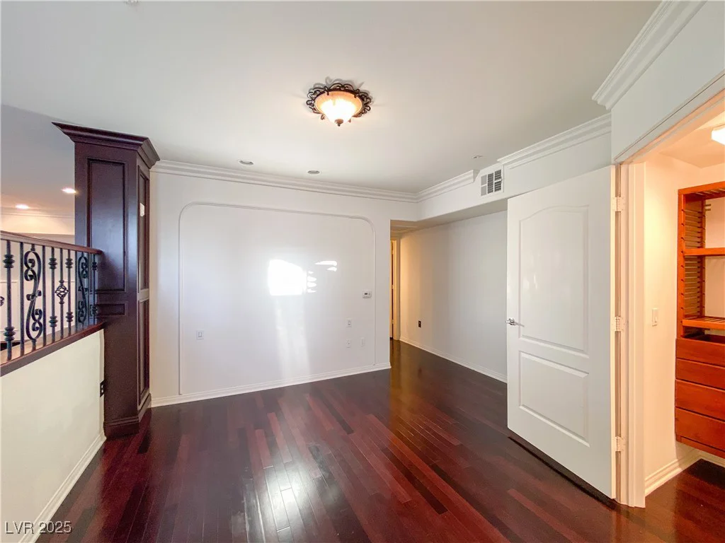 26 SERENE, Las Vegas, NV 89123