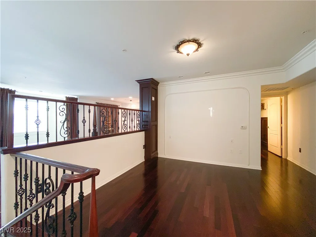 26 SERENE, Las Vegas, NV 89123