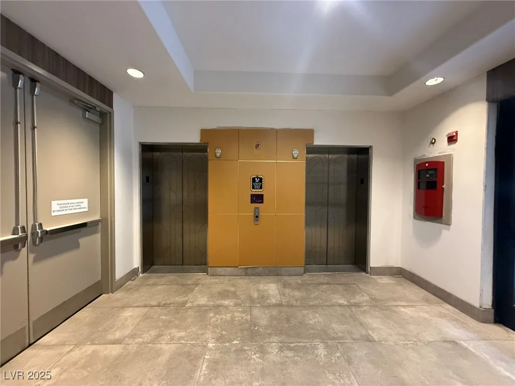 26 SERENE, Las Vegas, NV 89123