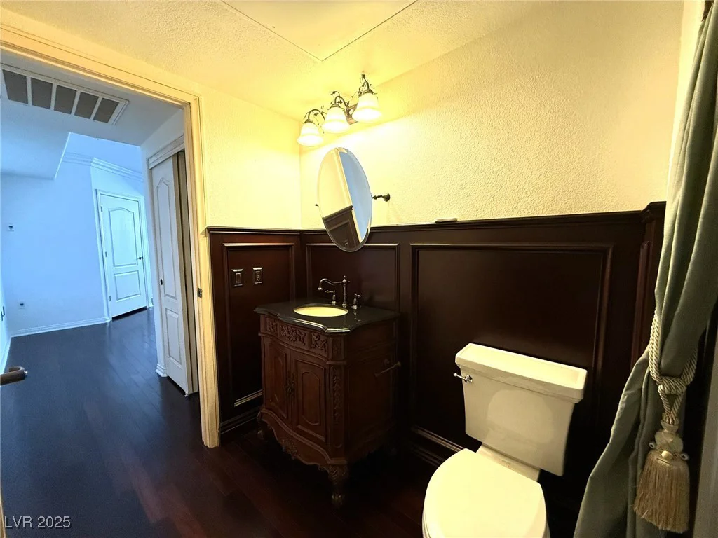 26 SERENE, Las Vegas, NV 89123