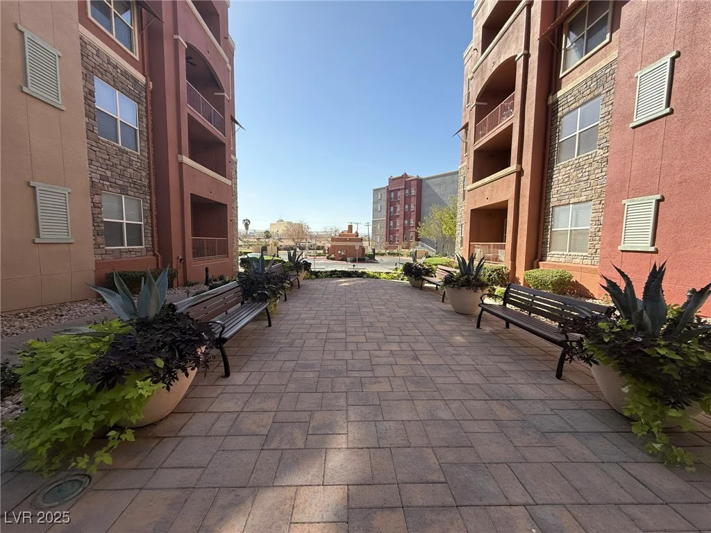 26 SERENE, Las Vegas, NV 89123