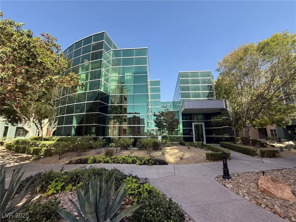 26 SERENE, Las Vegas, NV 89123