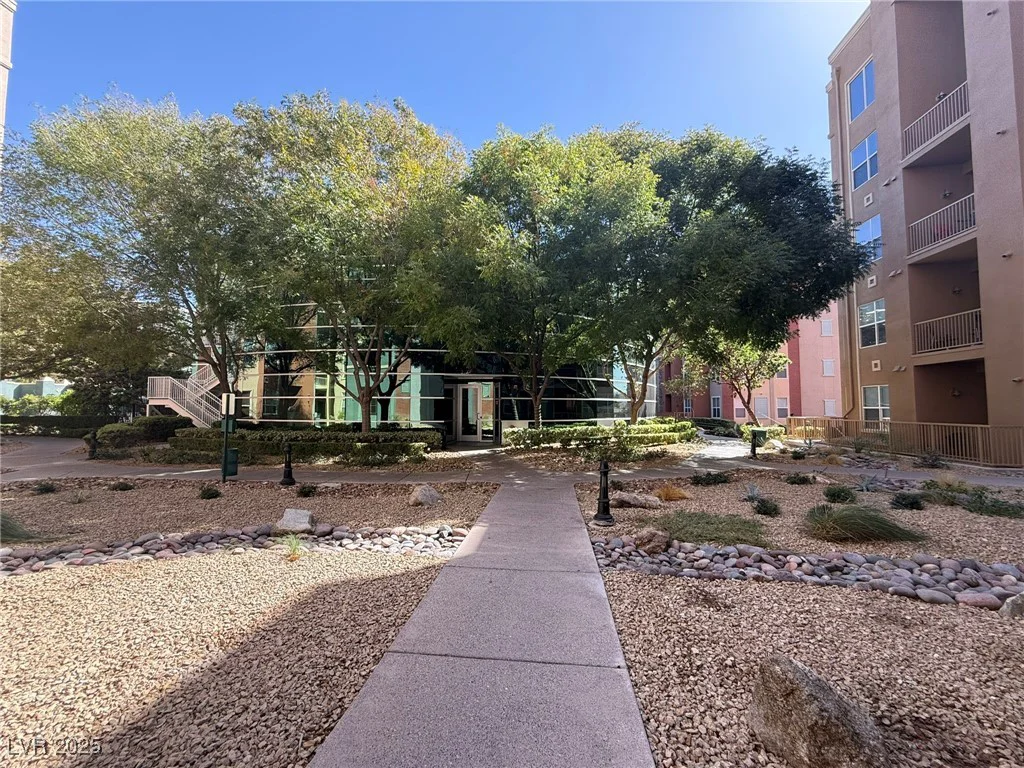 26 SERENE, Las Vegas, NV 89123