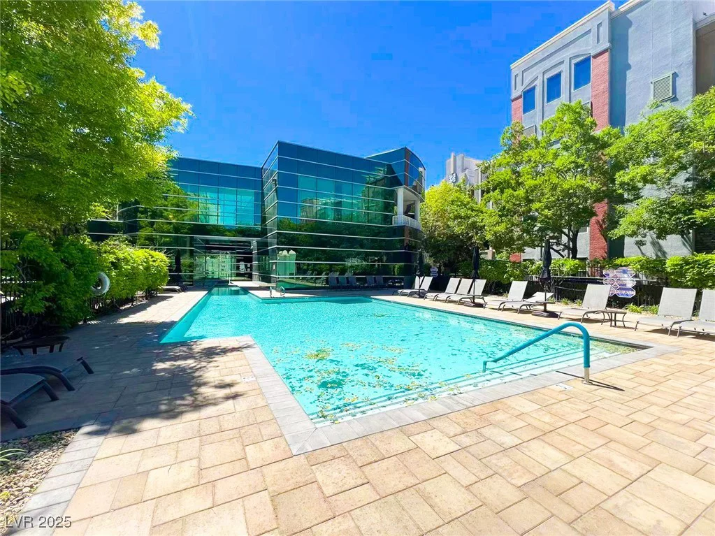 26 SERENE, Las Vegas, NV 89123